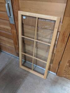 lot 3169 image: Wood Utility Sash Window - 6 Panes