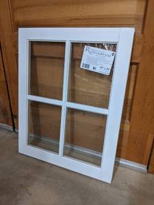 lot 3182 image: White Vinyl Barn Sash Window - 4 Panes