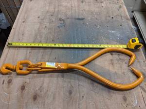 lot 3186 image: Large Tongs w Grab Hooks