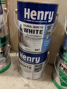 lot 3194 image: 2 Gallons HENRY Dura-Brite and Solar-Flex White Roof Coating