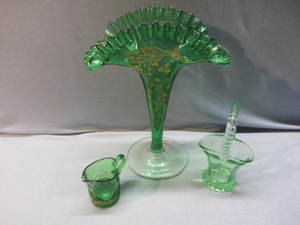 lot 32 image: Antique Vase, Basket, Toothpick