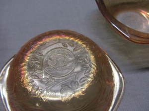 lot 60 image: Gold Carnival