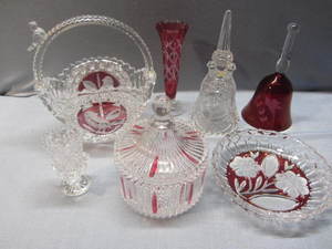 lot 99 image: West German Glass