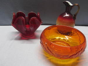 lot 155 image: Amberina, Peachblow