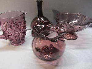 lot 157 image: Amethyst Glass