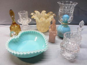 lot 171 image: Silver Crested, Amber, Perfumes