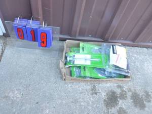 Flat of garage door hinges & roller. As shown.