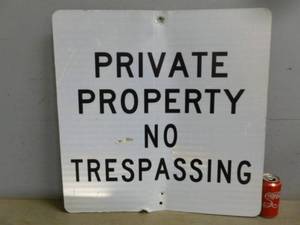 lot 2 image: Sign