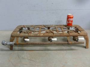lot 4 image: Vintage Camp Stove