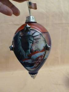 lot 28 image: Collectible