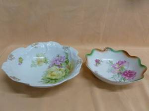 lot 32 image: Antique Porcelain Bowls