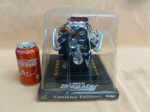 lot 35 image: Collectible