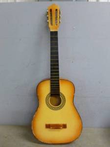 lot 46 image: Acoustic Guitar