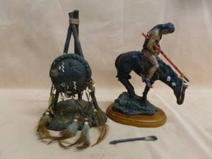lot 54 image: Native American Themed