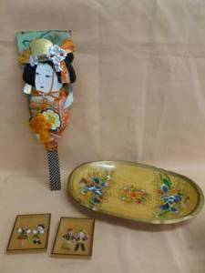 lot 74 image: Decorative