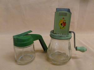 lot 87 image: Vintage Kitchen