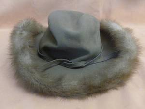 lot 149 image: Vintage Hat
