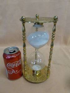 lot 174 image: Brass Hour Glass