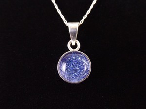 lot 2 image: .925 Sterling Silver Blue Dichroic Cabochon Pendant Necklace