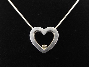 lot 24 image: .925 Sterling Silver Diamond Heart Pendant Necklace
