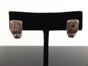 lot 83 image: .925 Sterling Silver Purple Abalone Post Hook Earrings