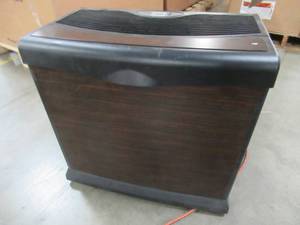 lot 240 image: AIRCARE Horizon 4.75-Gallon Console Evaporative Humidifier HD3120DCN.