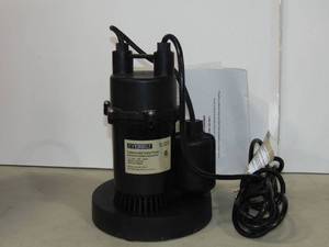 lot 222 image: Everbilt 13 HP Aluminum Submersible Sump Pump with Tether, SBA033BC.