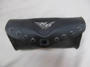 lot 11 image: Harley Davidson leather pouch