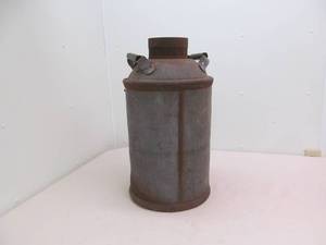 lot 60 image: vintage modified cream can