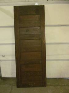 lot 107 image: vintage door