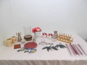 lot 141 image: floral arrangement supplies