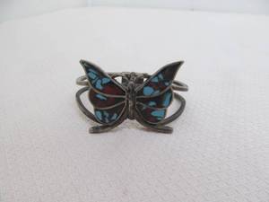 lot 153 image: American Indian pawn silver Inlay butterfly bracelet