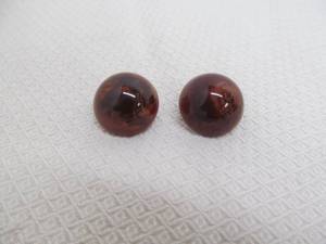 lot 154 image: African Amber earrings