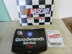 lot 65 image: Race Car Hoods and NASCAR Racing Tin
