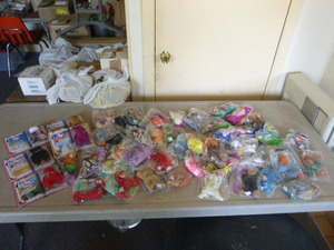 lot 100 image: Collection of TY Beanie Babies from McDonalds.
