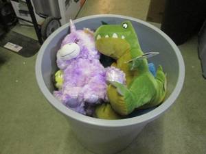 lot 31 image: Trash Bin Full of lush Animals  EW2...