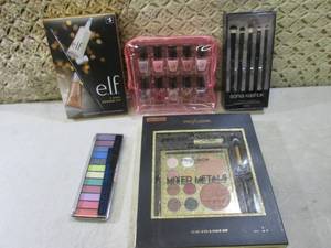 lot 48 image: Assorted Makeup and Accessories  F-...