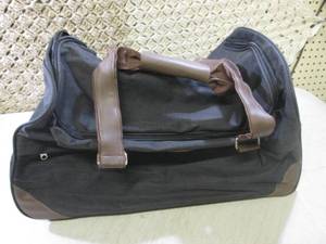 lot 70 image: Bella Russo Duffel Bag with Wheels ...