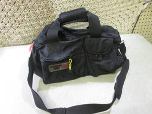 lot 72 image: Mossimo Cargo Duffel Bag with Tags ...