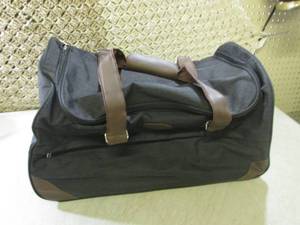 lot 73 image: Bella Russo Duffel Bag with Wheels ...