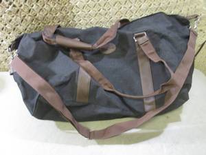 lot 77 image: Bella Russo Bag New  RM2...