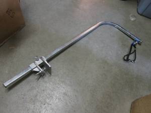 lot 81 image: Metal Clamp Down Dog Grooming Leash...