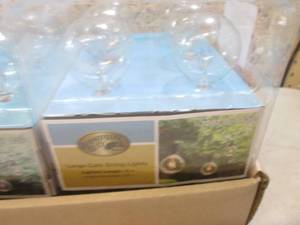 lot 114 image: Lot of 4 12-Light Large Cafe Clear ...
