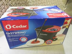 lot 118 image: O-Cedar Easy Wring Spin Mop Open Bo...