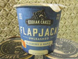 lot 216 image: 10 Kodiak Cakes Blueberry & Maple F...