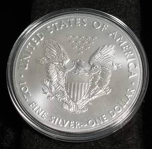 2019 AMERICAN SILVER EAGLE 1 TROY OZ. .999 FINE SILVER IN AIRTITE