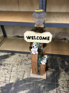 lot 14 image: Welcome Sign