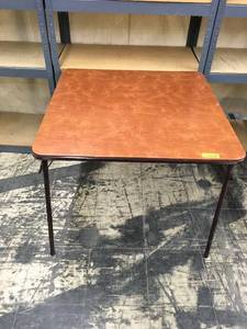 lot 15 image: Folding Table