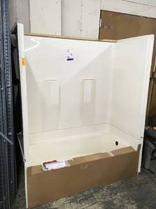 lot 17 image: Bath Tub Frame