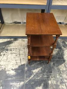 lot 34 image: Shelf